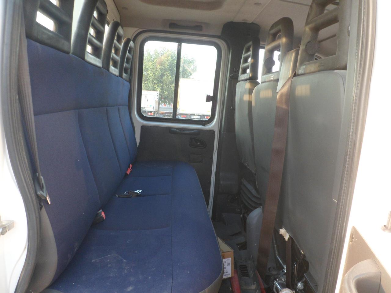 Iveco Daily 35c18 doppia cabina cassone con gru