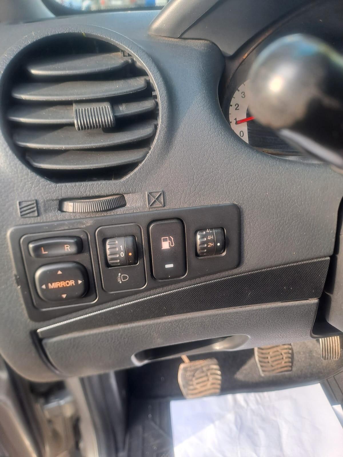 Mahindra Quanto C8 2.2 4WD N1 km 99mila