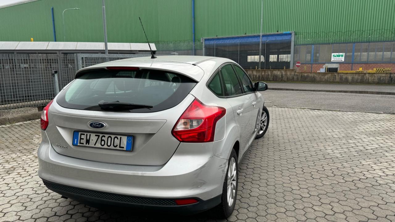 Ford Focus 1.6 TDCi 115 CV Titanium 6 marce