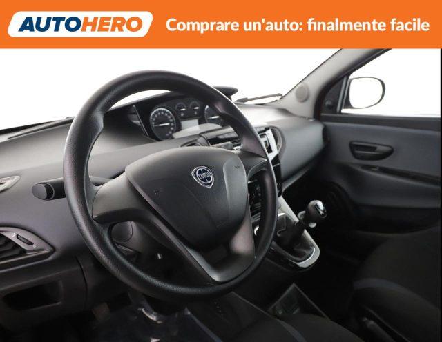 LANCIA Ypsilon 1.2 69 CV 5 porte Silver