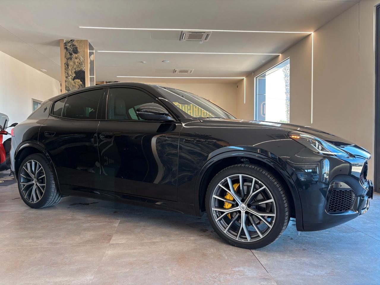 Maserati Grecale MHEV 330 CV AWD Modena