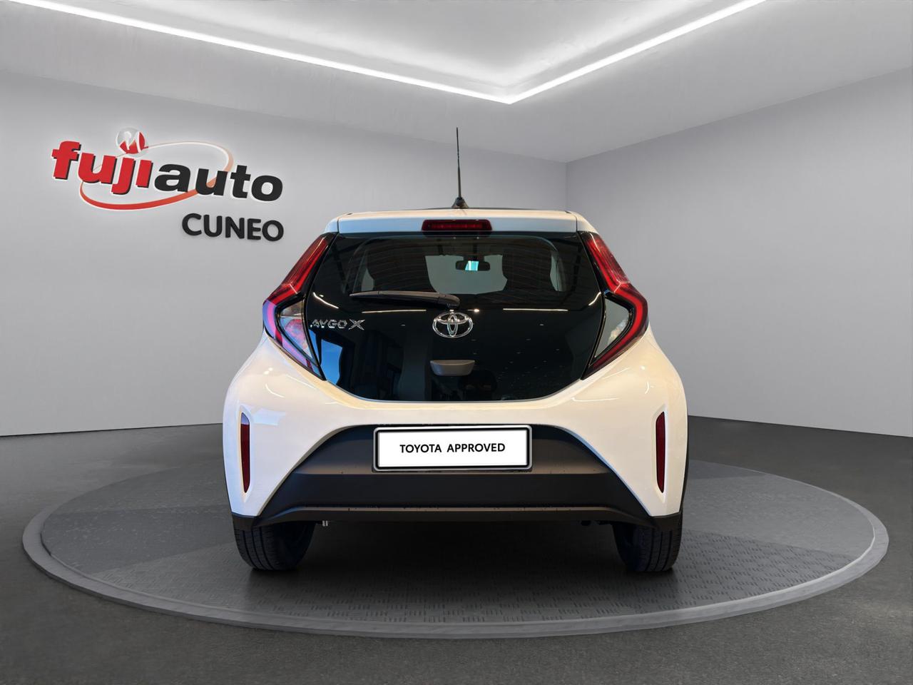 Toyota Aygo X 1.0 Active 72cv