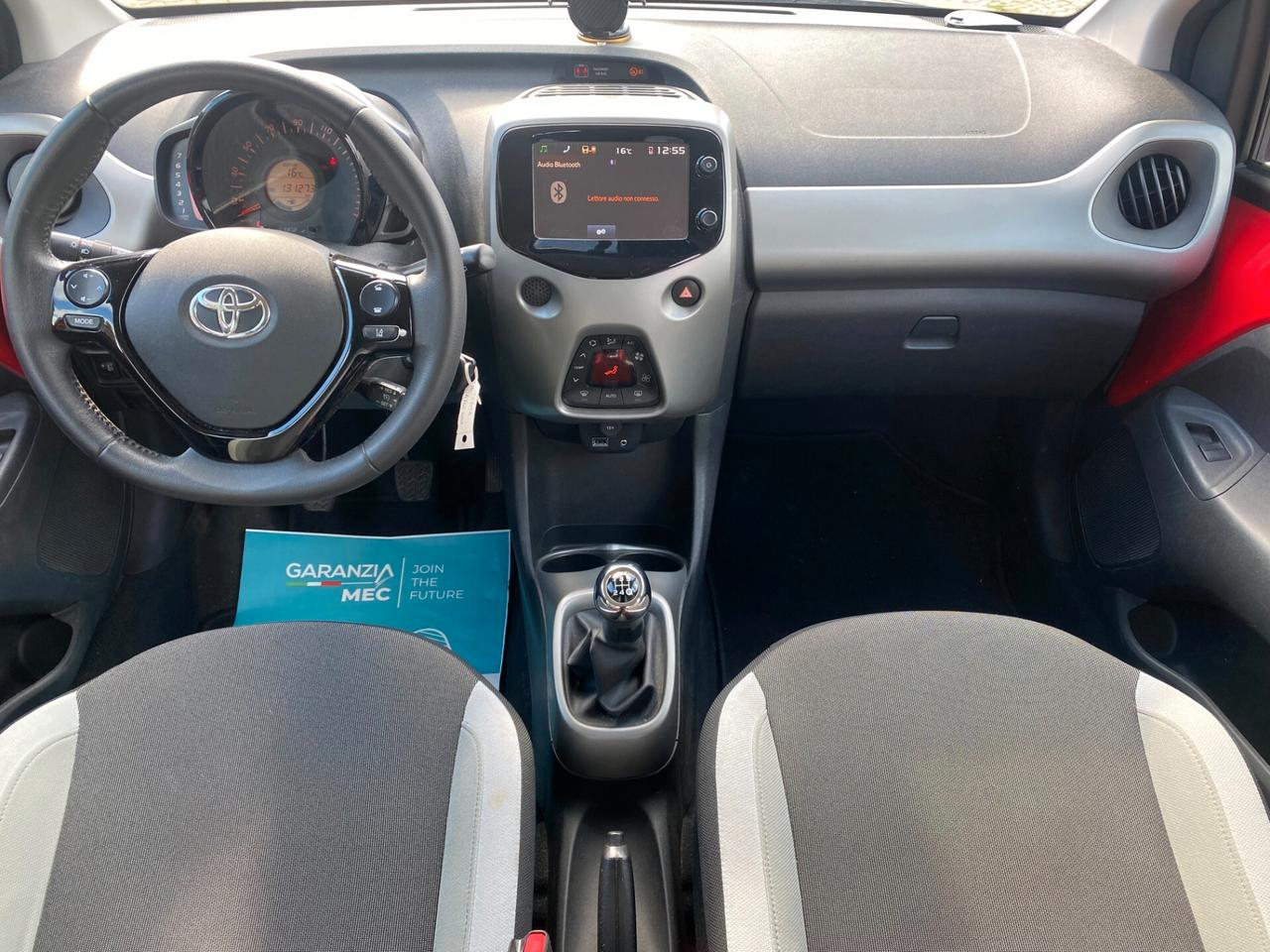 TOYOTA - Aygo - 1.0 VVT-i 69 CV x-play - UNIPRO. -