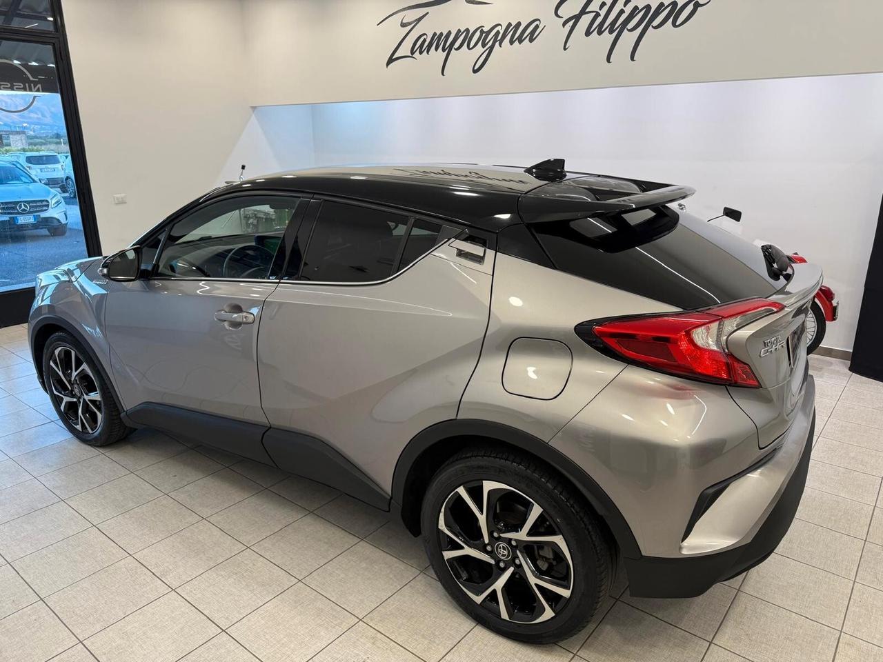Toyota C-HR 1.8 Hybrid E-CVT Lounge 2017