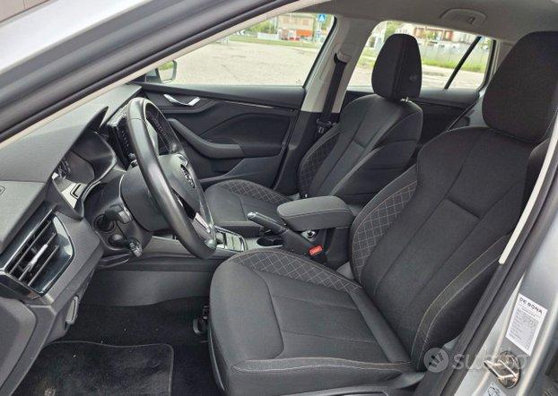 Skoda Scala 1.6 tdi 2019 cambio automatico