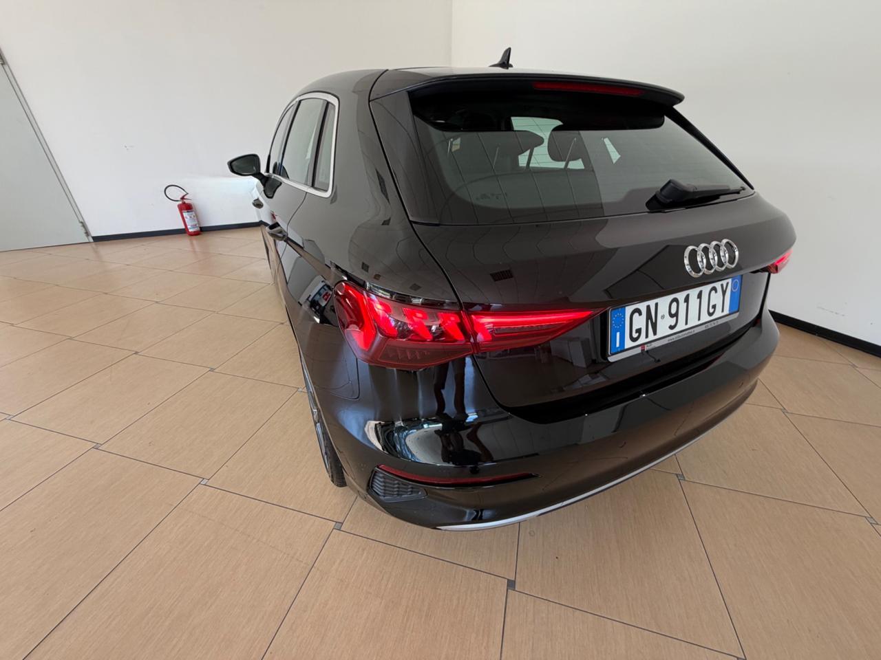 Audi A3 SPB 30 g-tron S tronic Business Advanced METANO !!