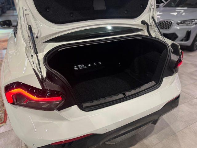 BMW 218 i Coupé *CERCHI 19*TETTO*UNIPROP*HEAD UP*