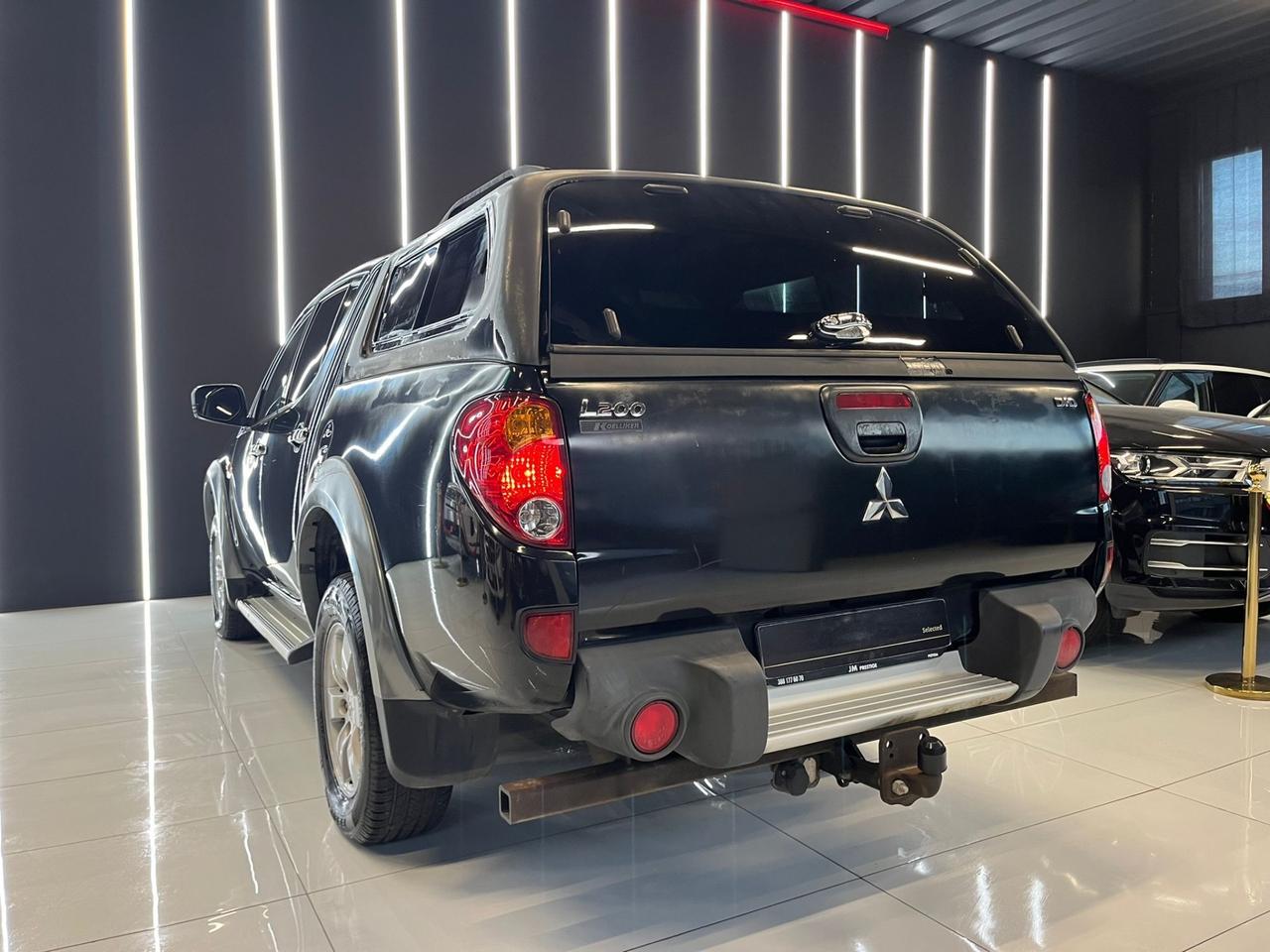 Mitsubishi L200 2.5 DI-D/136CV UNICO PROPRIETARIO Double Cab Intense