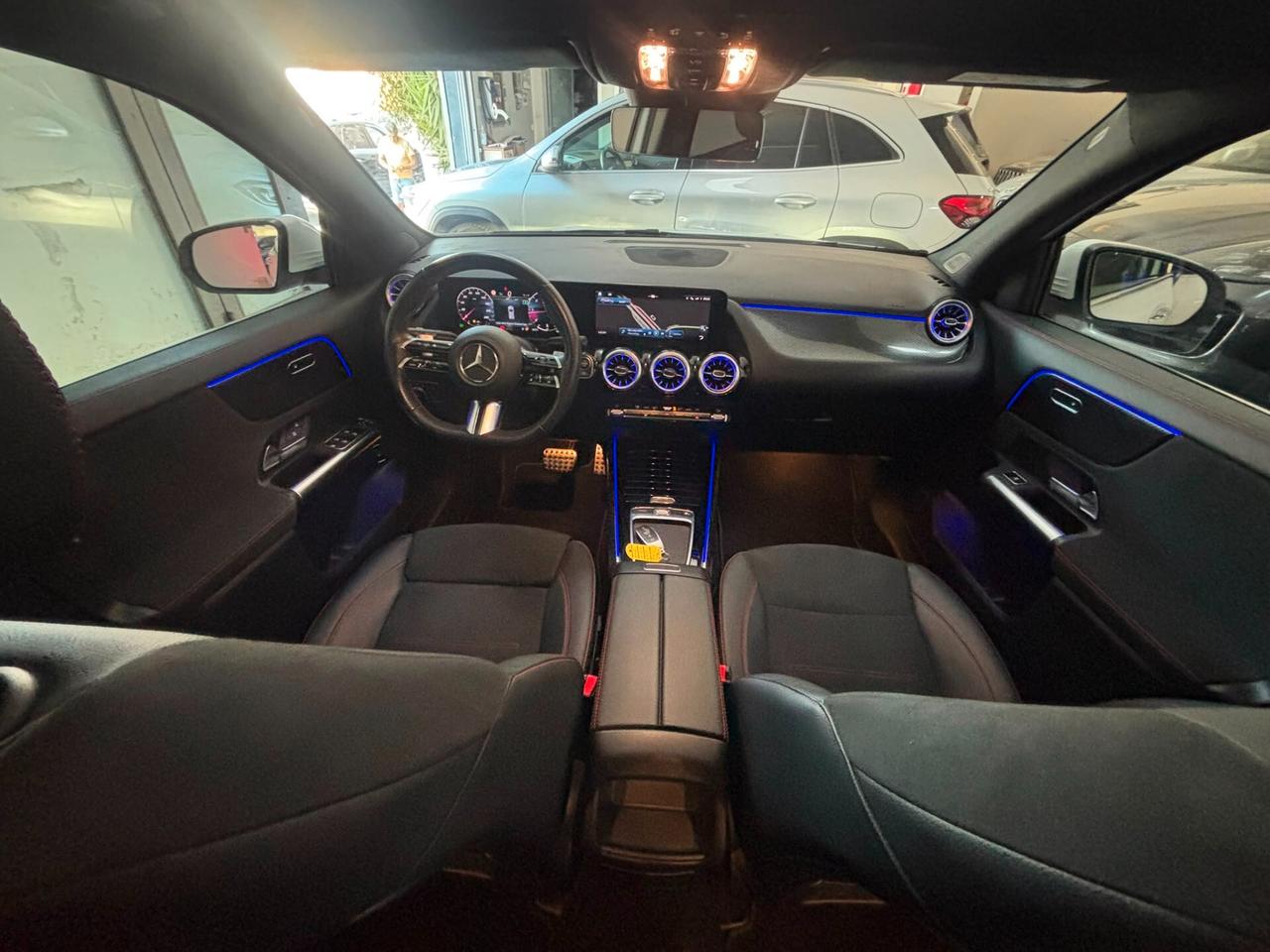 Mercedes-benz GLA 200 Mercedes 200d AMG Line Premium Plus Auto
