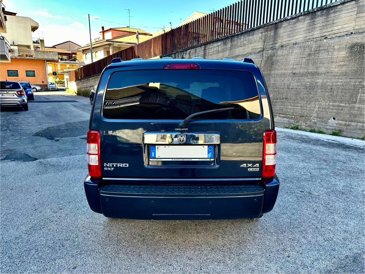 Dodge Nitro 2.8 CRD SE 4WD Auto