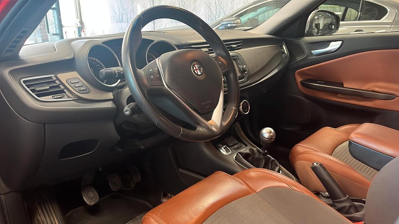 Alfa Romeo Giulietta 1.6 JTDm-2 105 CV Exclusive