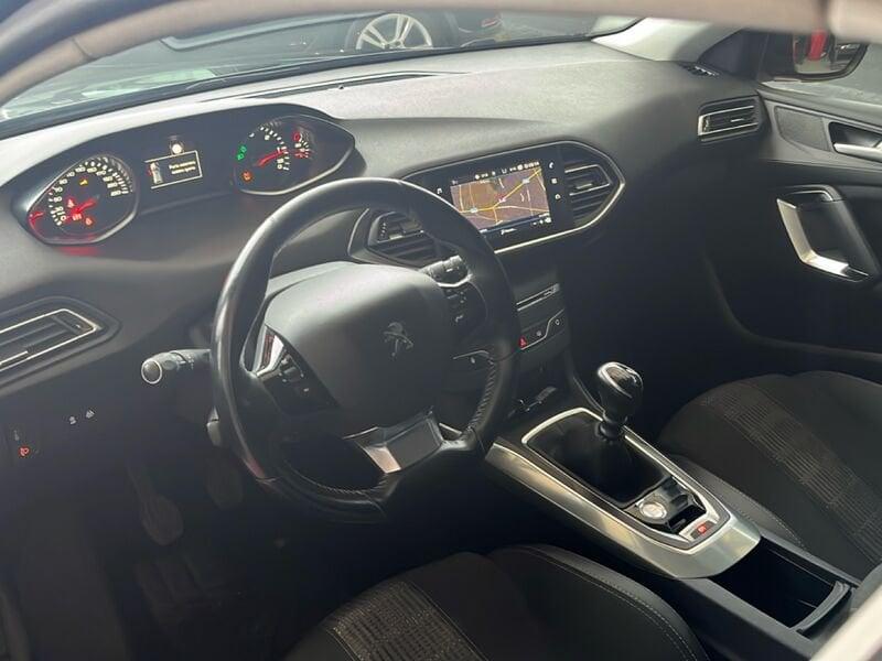 Peugeot 308 308 BlueHDi 130 S&S SW Allure