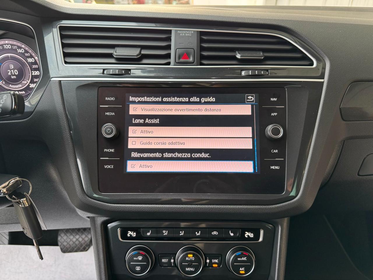 Volkswagen Tiguan 2.0tdi DSG R-Line 4M GARANZIA24M