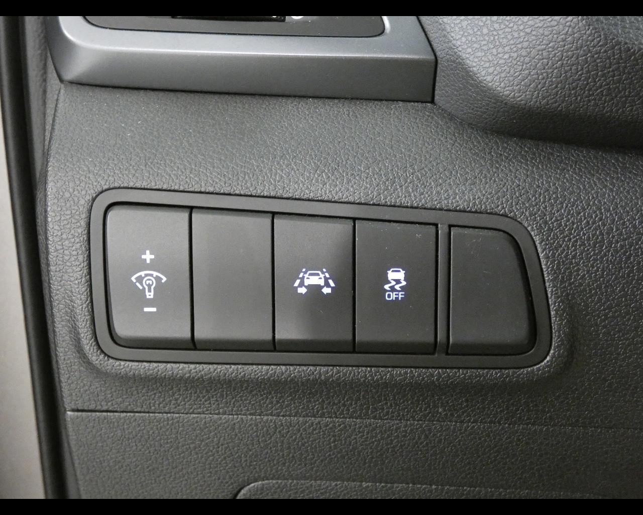HYUNDAI Tucson 2ª serie - Tucson 1.7 CRDi Sound Edition