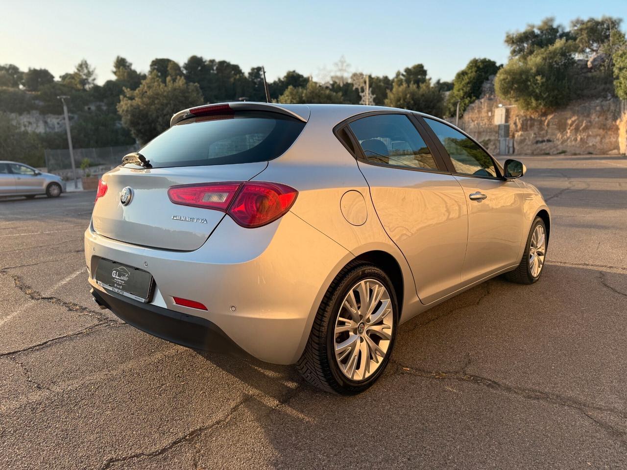 Alfa Romeo Giulietta/1.6 120 CV/SOLO 91000 KM/TAGLIANDI ALFA