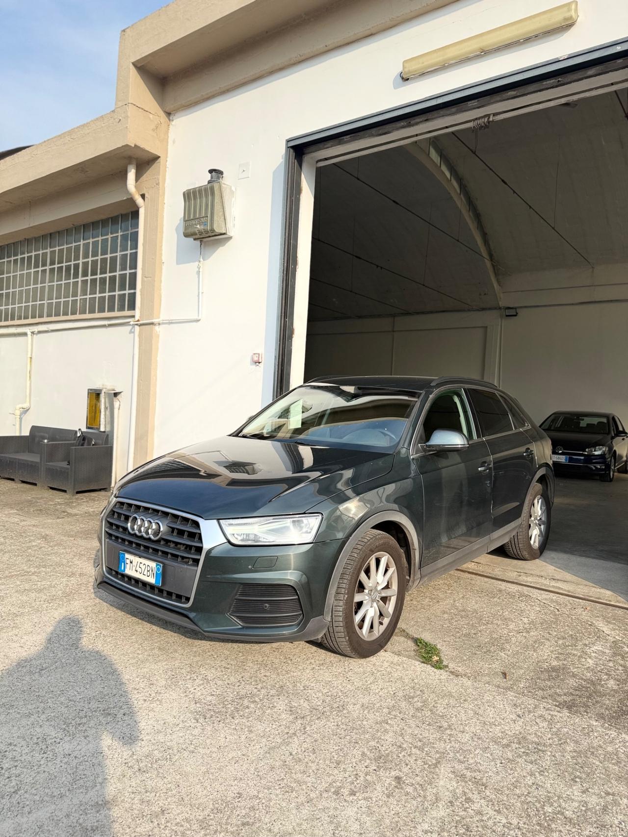 Audi Q3 2.0 TDI 120 CV