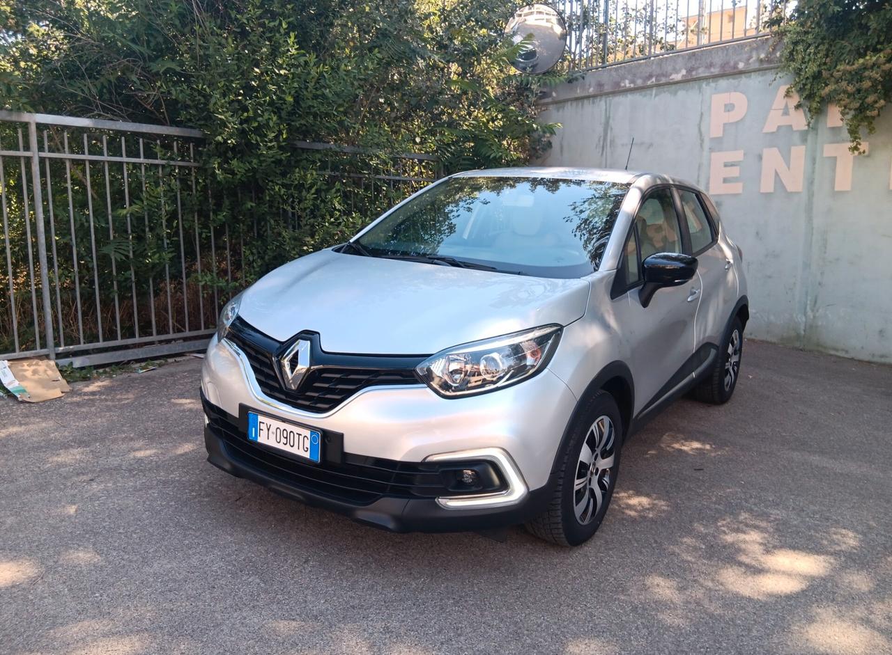 Renault Captur dCi 8V 90 CV EDC Business