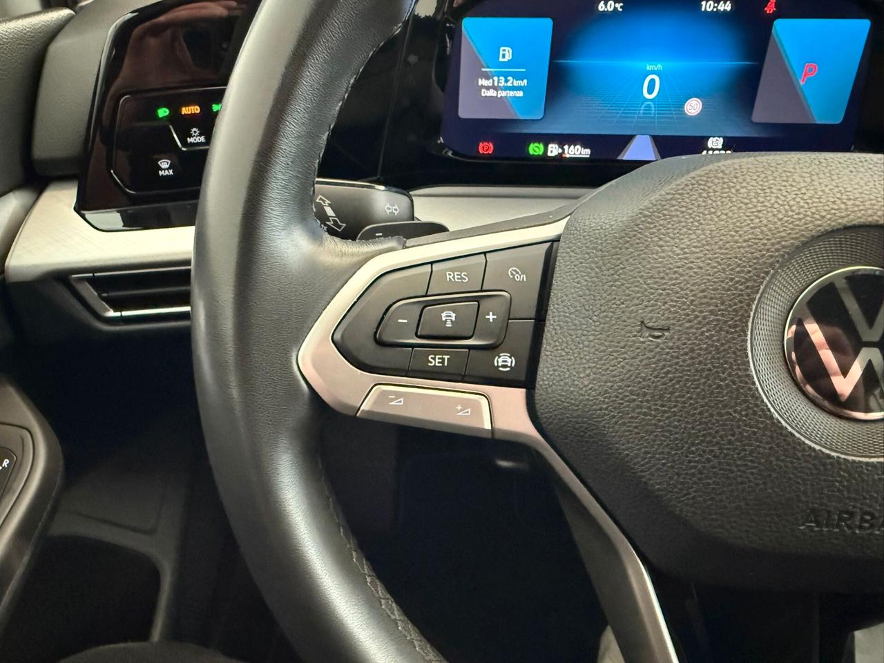 Volkswagen Golf 1.0 eTSI EVO DSG Life