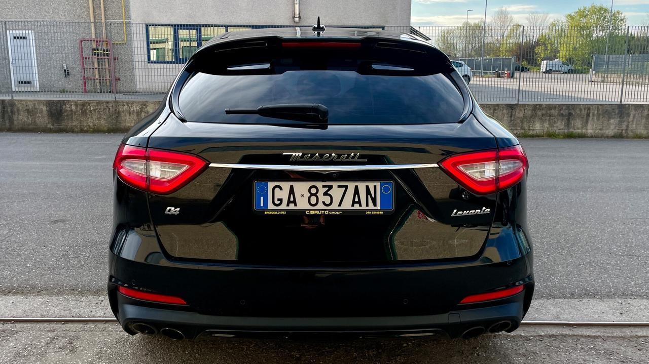 MASERATI LEVANTE 3.0 GRANSPORT Q4 V6 275CV - FULL LED, PELLE, SOSPENSIONI REGOLABILI, SEDILI ELETTRICI