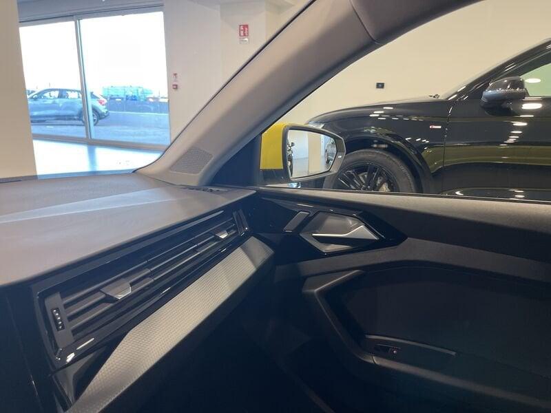 Audi A1 SPORTBACK 30 TFSI Identity Black