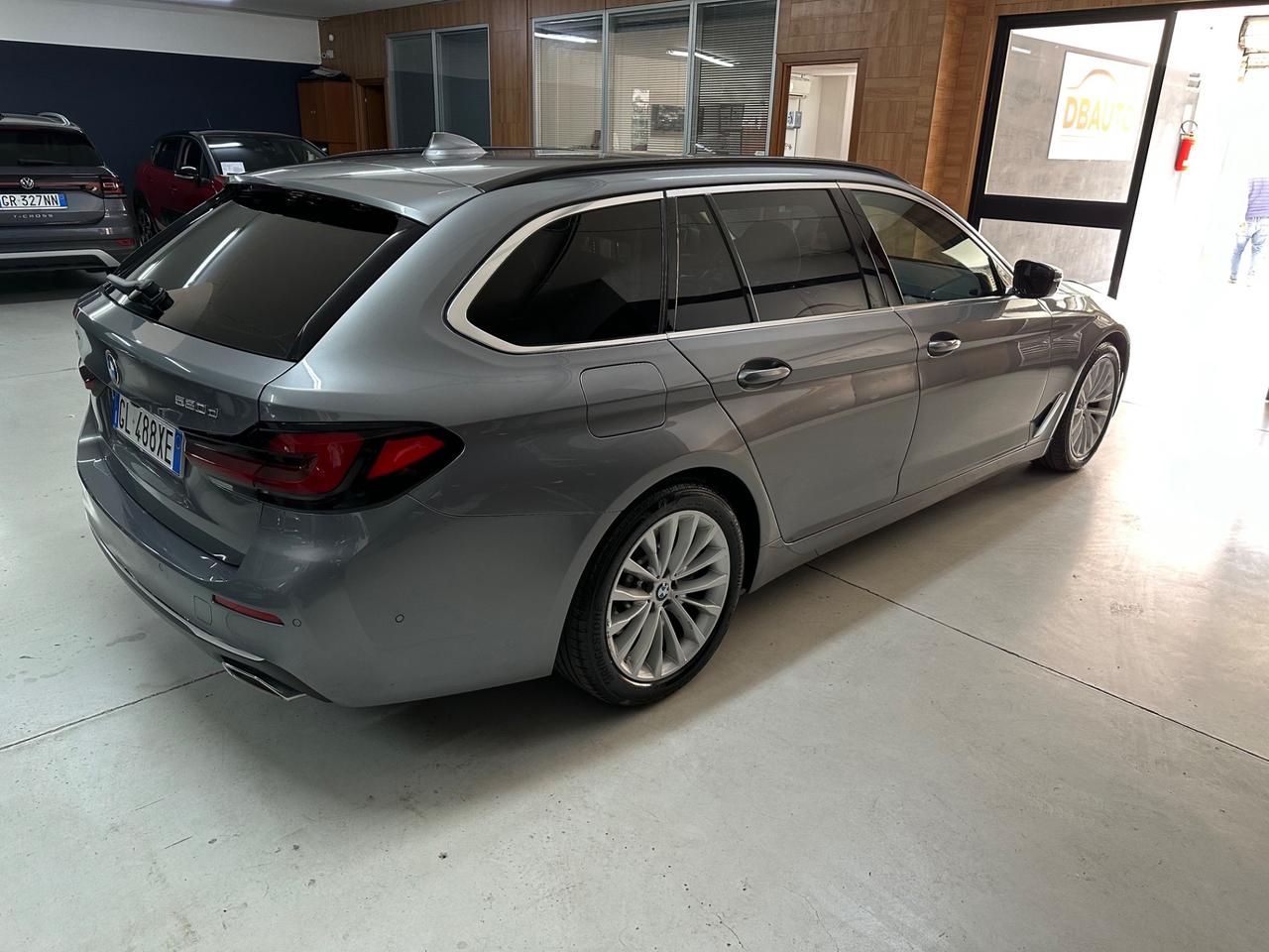 Bmw 520 520d 48V Touring Luxury