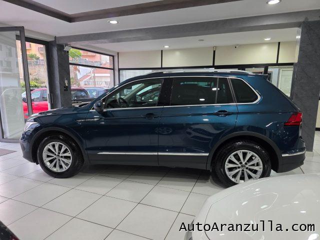 VOLKSWAGEN Tiguan 2.0 TDI 150CV SCR DSG Life Navi - Fari Led