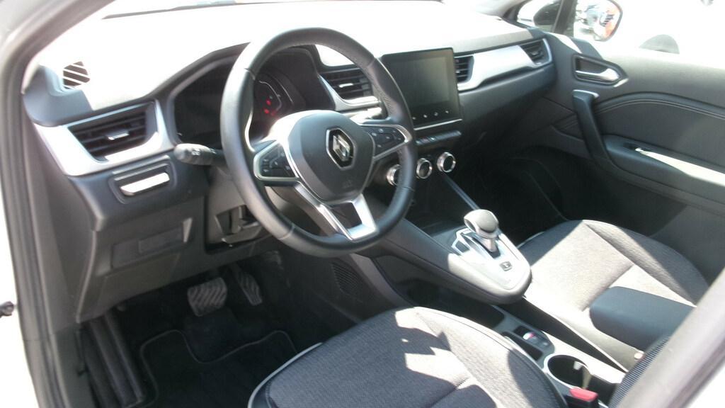 Renault Captur 1.6 Hybrid Techno E-Tech Auto