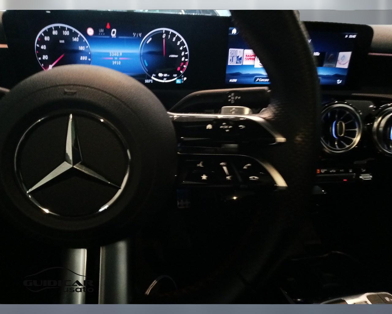 Mercedes-Benz Classe A - V177 2023 - A 250 e phev AMG Line Advanced Plus auto