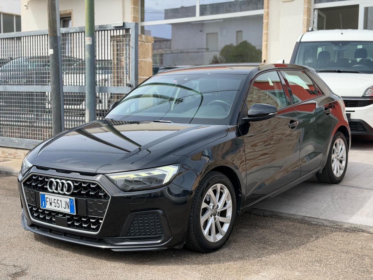 Audi A1 SPB 30 TFSI Advanced-2019/MATRIX