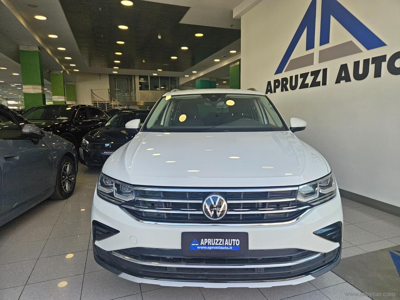 VOLKSWAGEN Tiguan 2.0 TDI 150CV SCR DSG Elegance