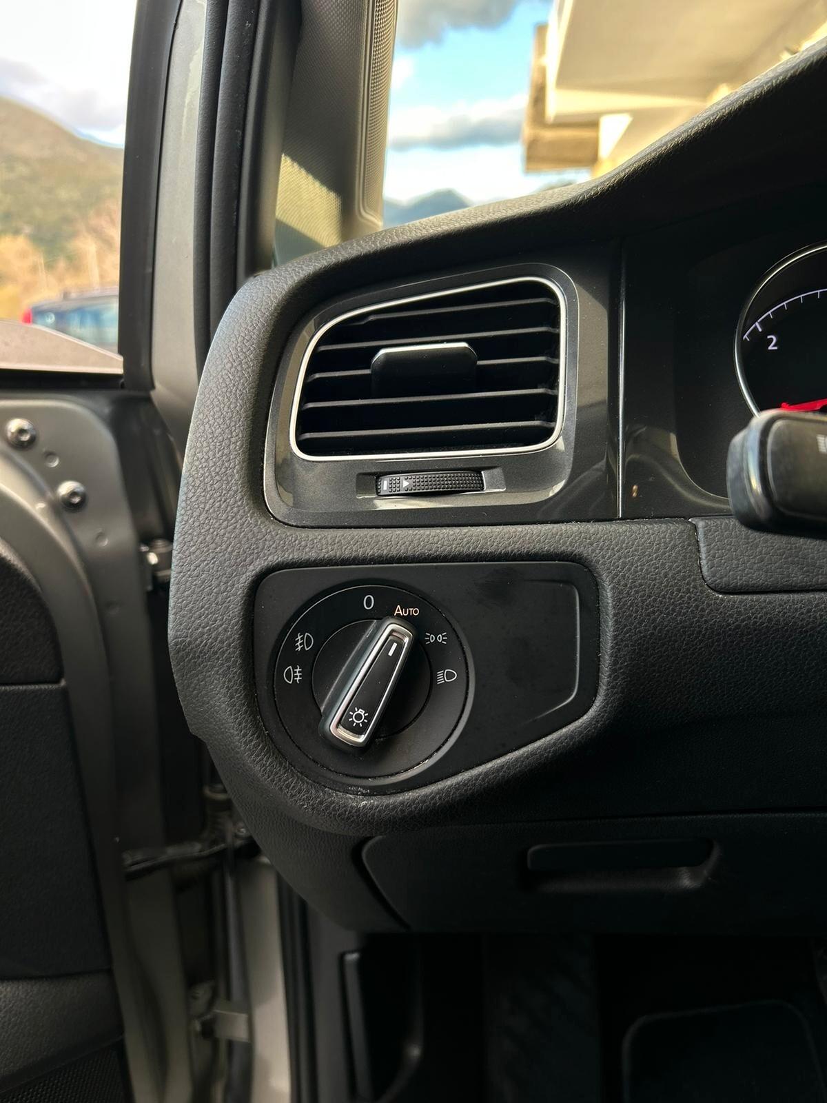 Volkswagen Golf 1.6 TDI 115CV DSG 5p. Business BlueMotion Technology