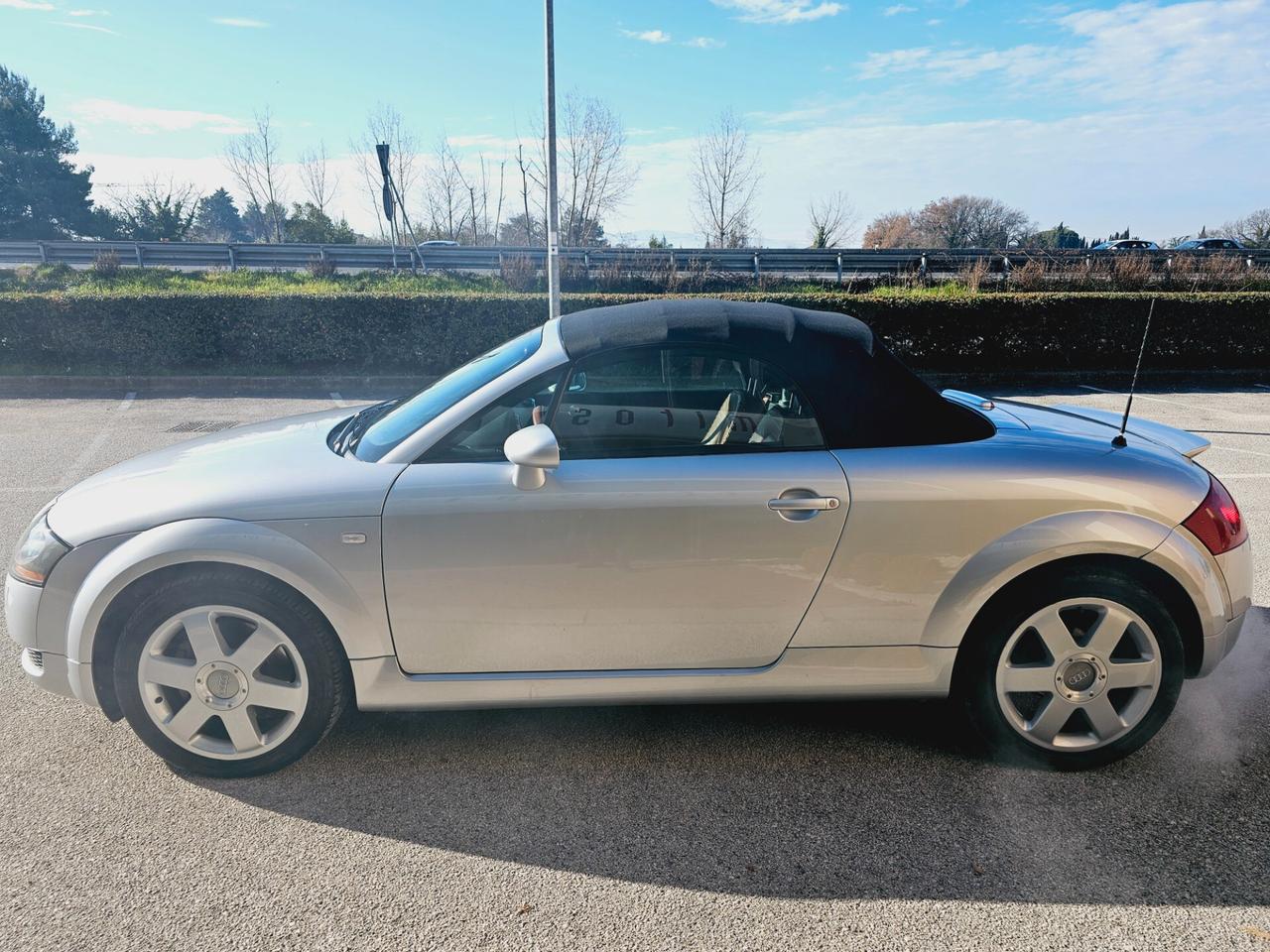 Audi TT Cabrio 1.8 T 20V 179 CV cat