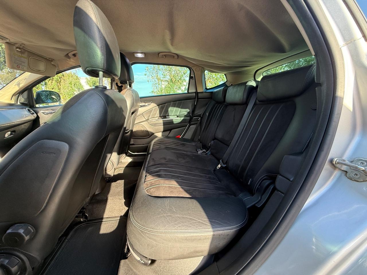 Lancia Delta 1.6 MJT Platino