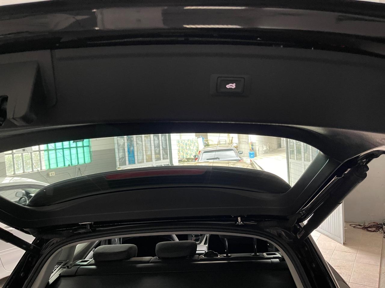 Audi Q5 40 TDI 204 CV quattro S tronic Identity Black