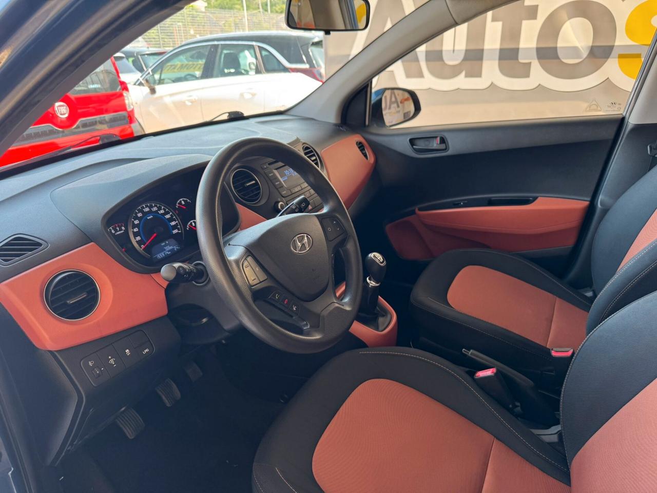 Hyundai i10 1.0gpl