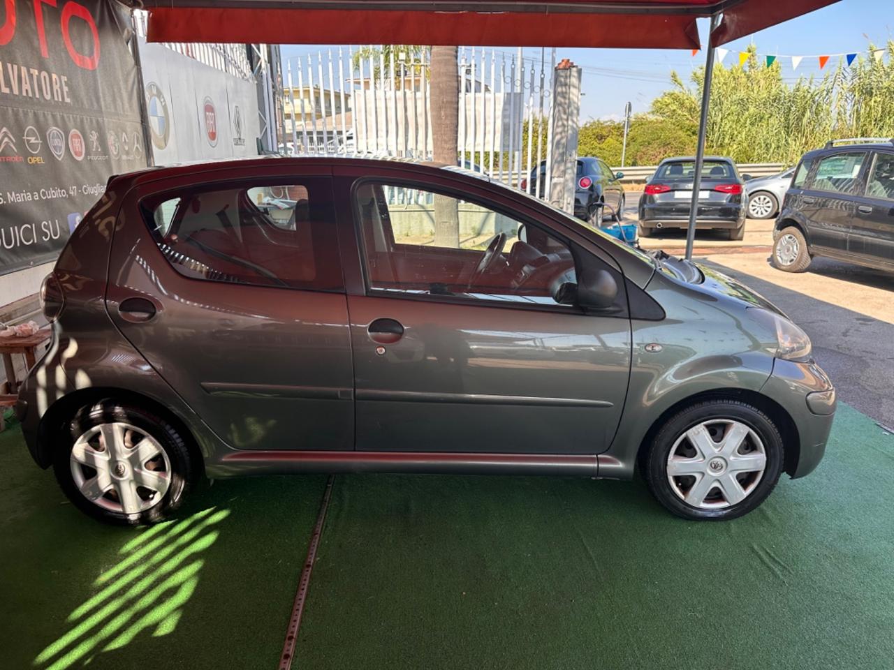 Toyota Aygo 1.0 12V VVT-i 5 porte