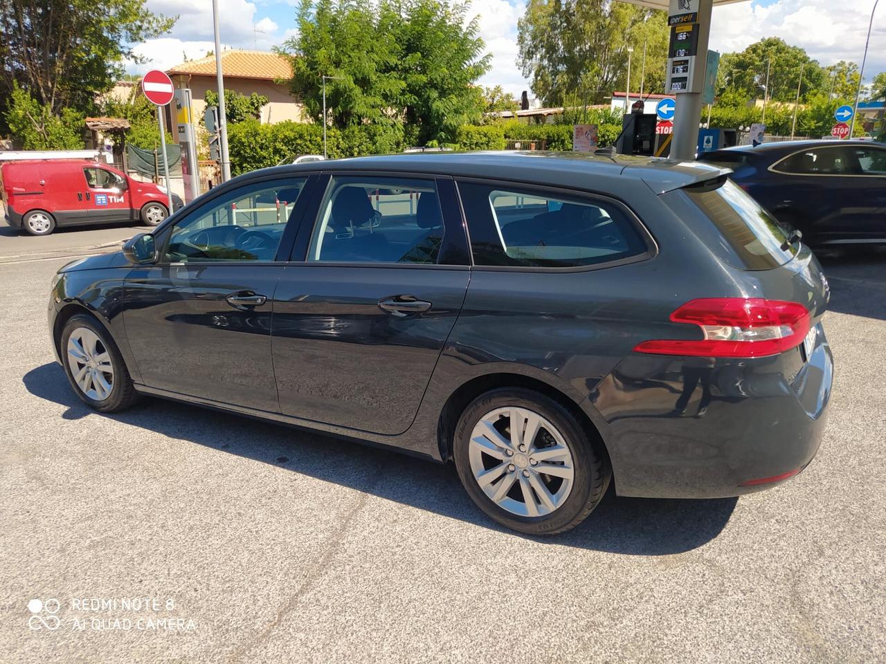 Peugeot 308 BlueHDi 120 S&S SW Business