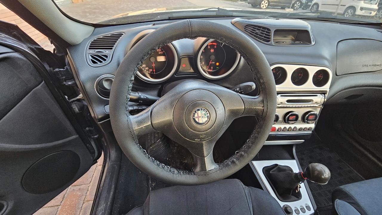 Alfa Romeo 156 1.9 JTD Business