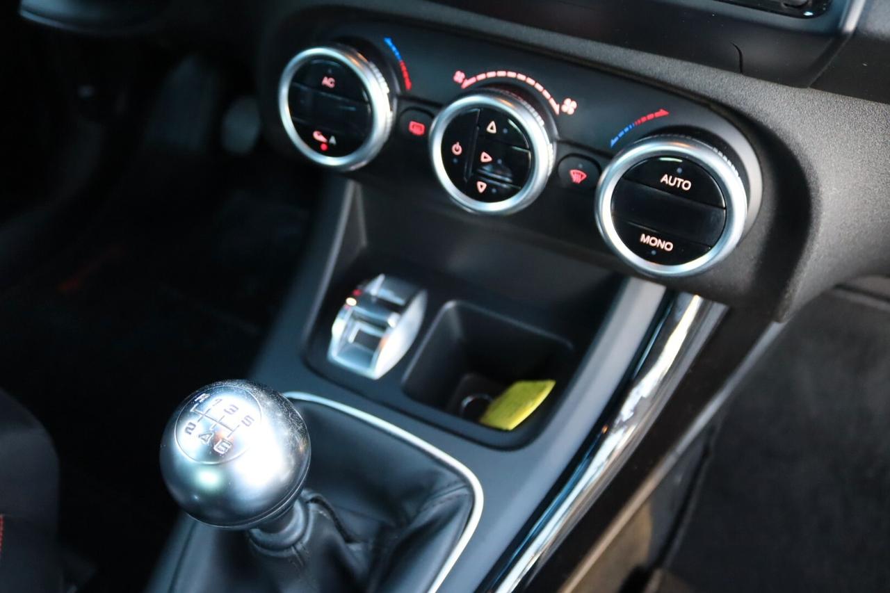 Alfa Romeo Giulietta 1.6 JTDm-2 105 CV Exclusive