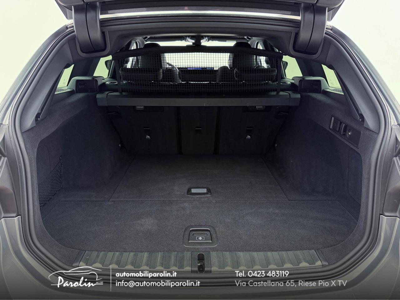 BMW 330 i Touring xDrive MSport Tetto-Gancio-Pelle-Winter-360