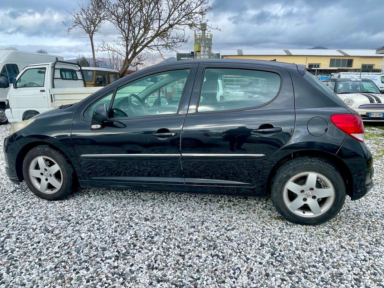 Peugeot 207 1.4 HDi 70CV FAP 5p. XS