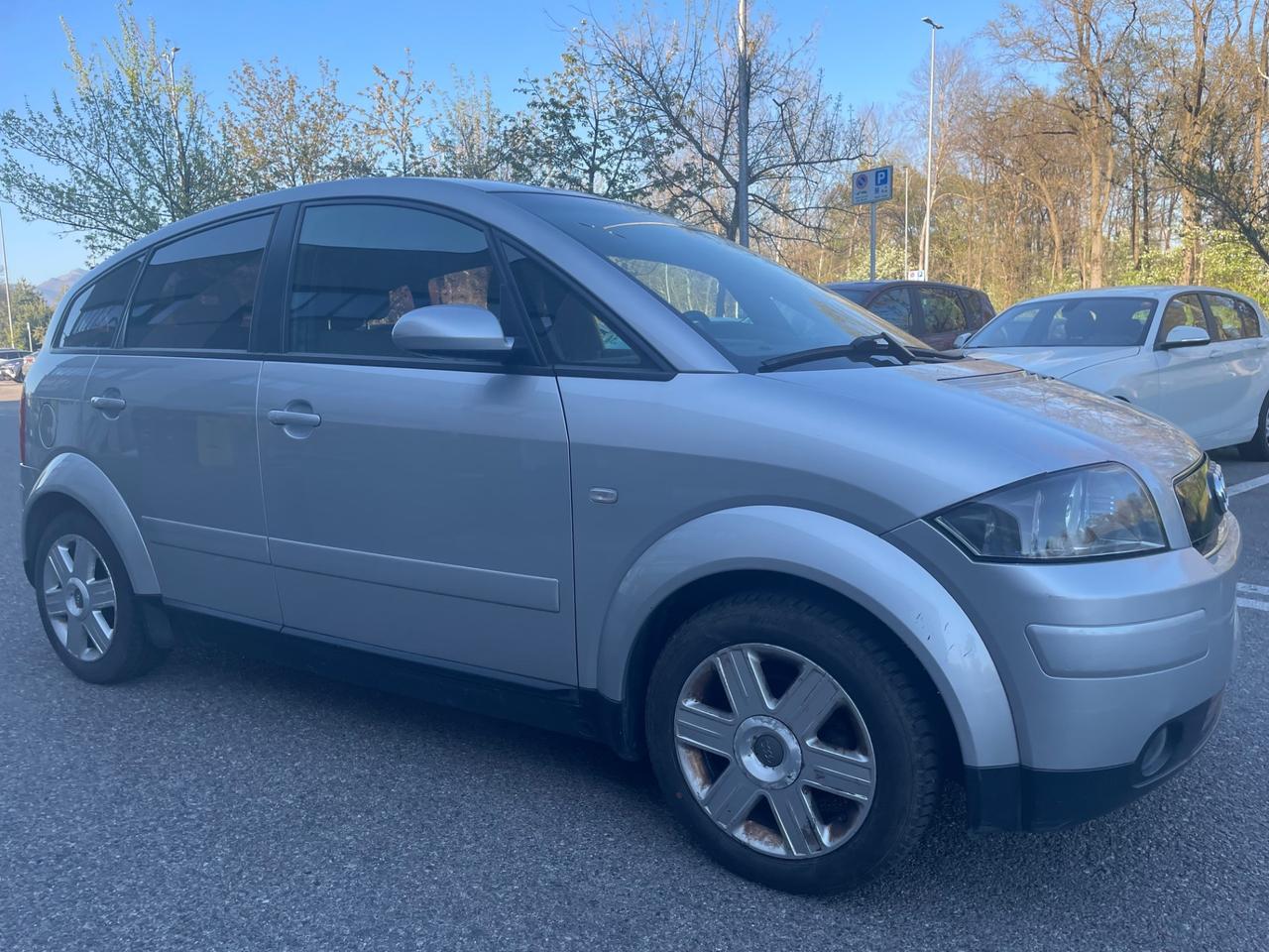 Audi A2 1.4 16V *Euro 4*Neopatentati*