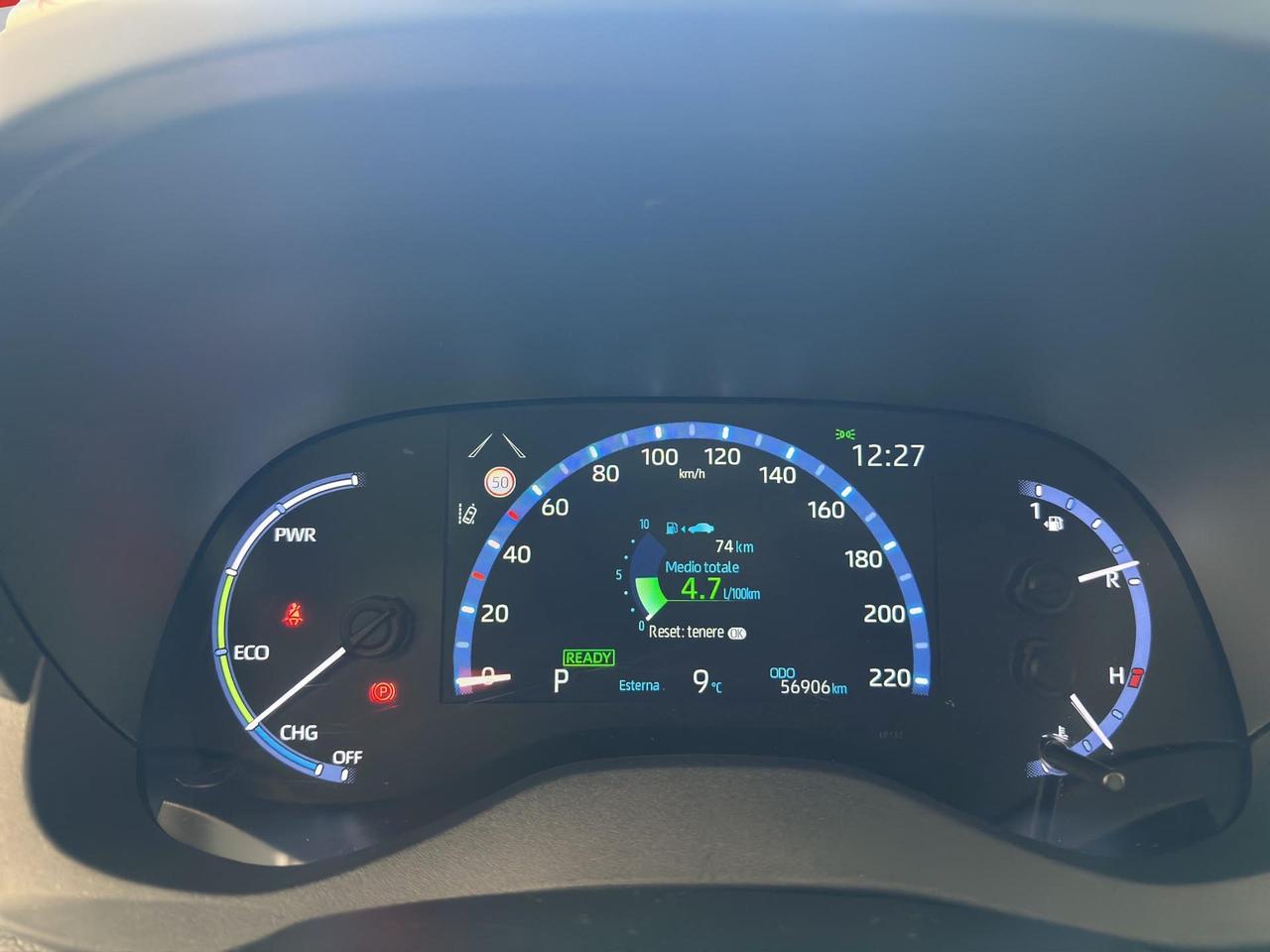 Toyota Yaris Cross 1.5h Lounge fwd 116cv e-cvt