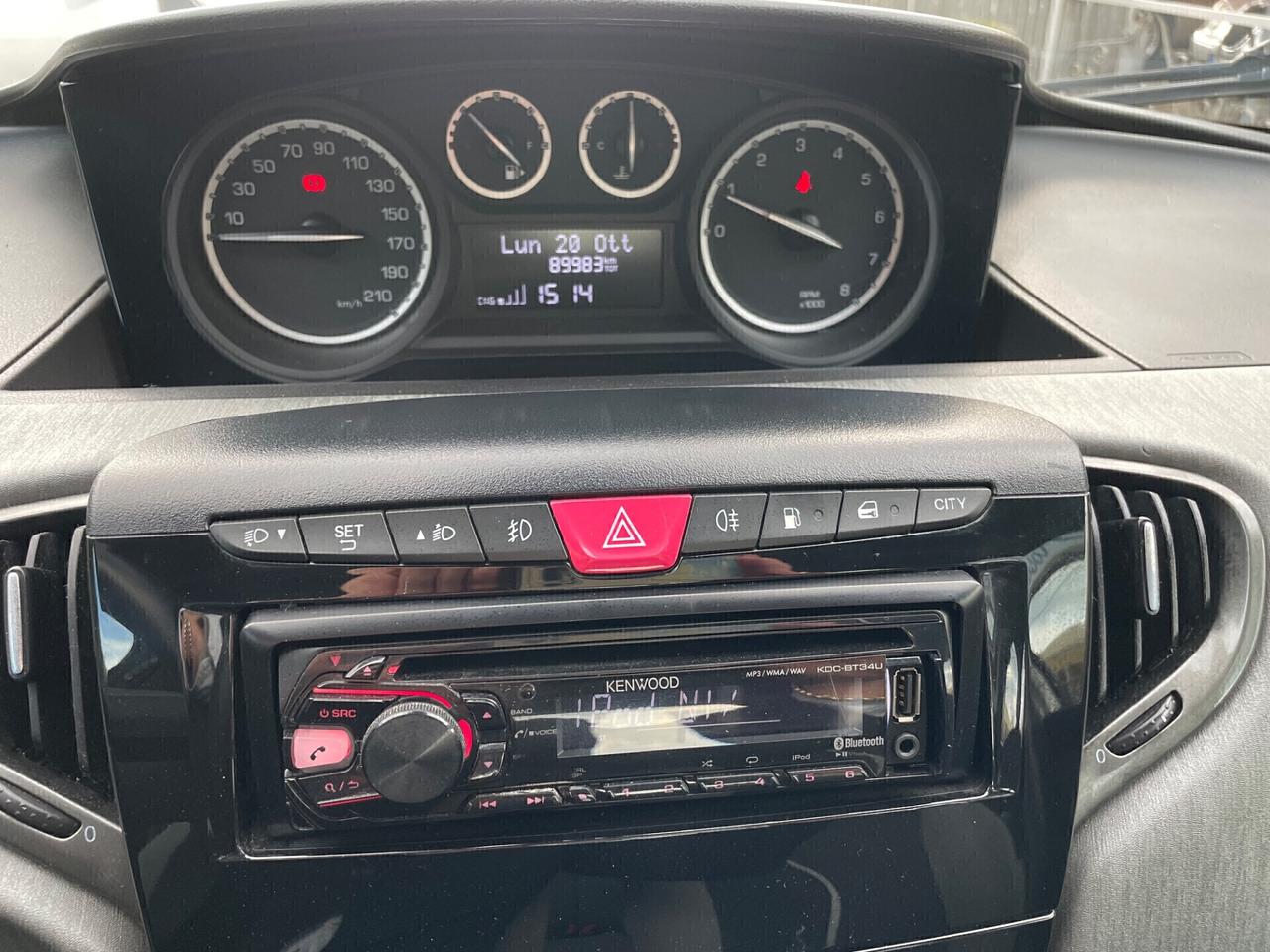 Lancia Ypsilon 0.9 TwinAir 85 CV 5 porte Metano Ecochic Gold