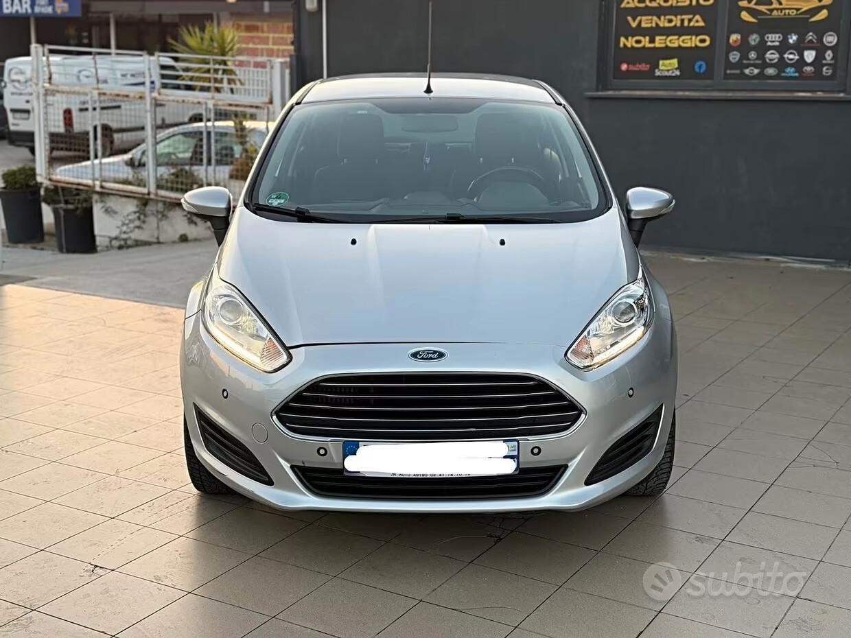 Ford Fiesta 1.5 TDCi 95CV 5 porte Black& White Edition