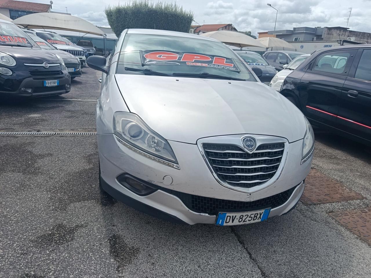 Lancia Delta 1.4 T-JET GPL