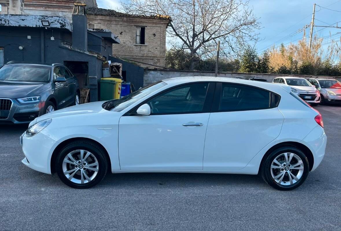 Alfa Romeo Giulietta 1.4 tb Progression 105cv E6