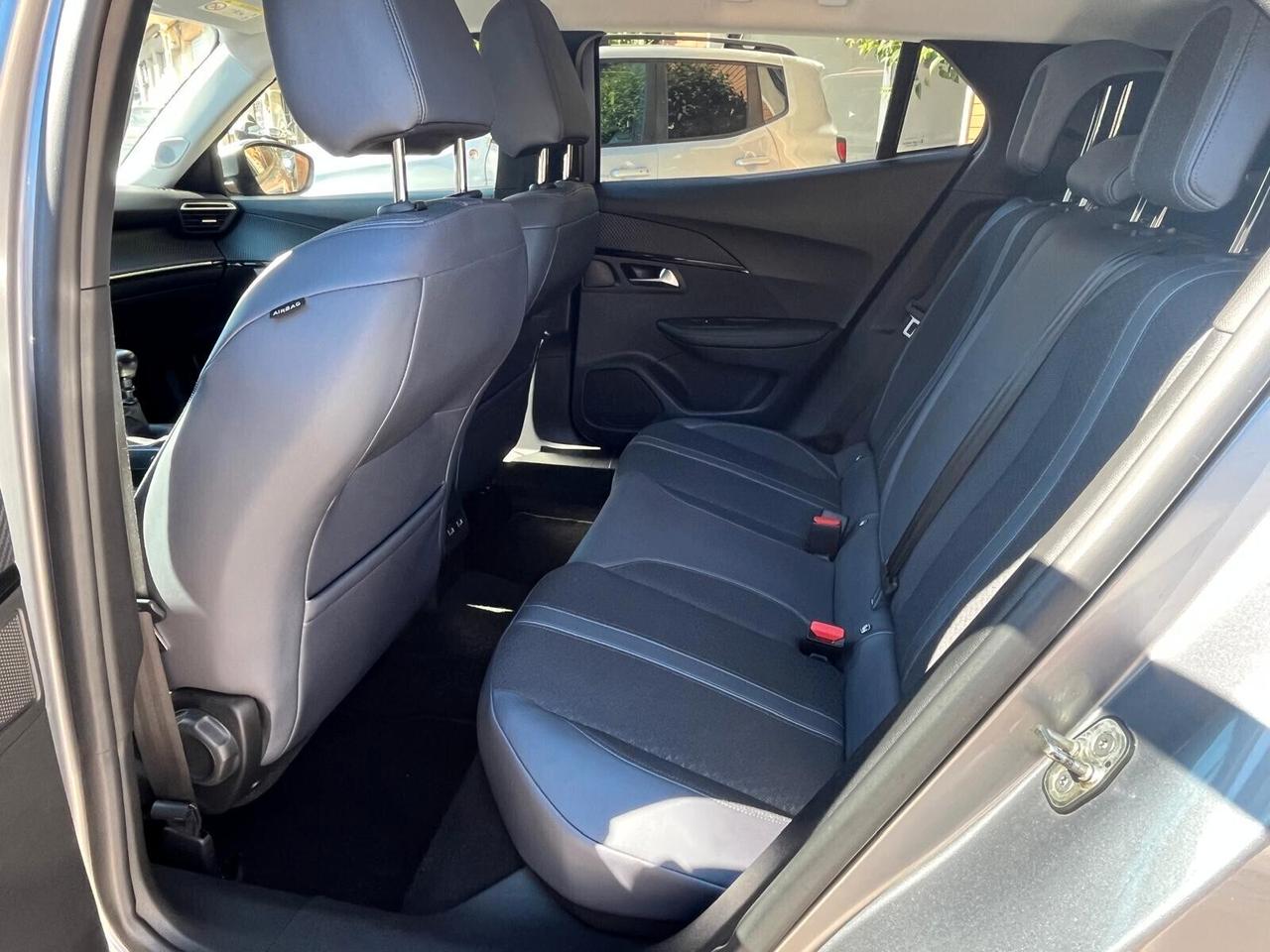 Peugeot 2008 BlueHDi 100 S&S Allure