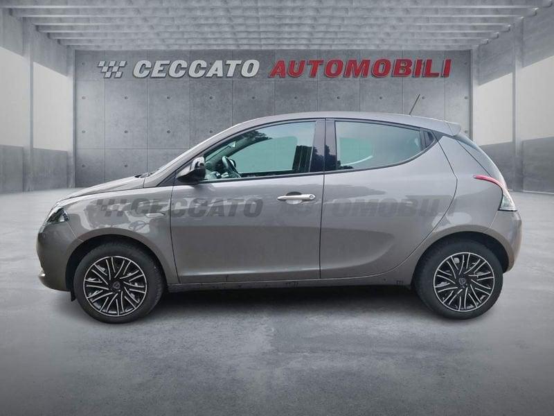 Lancia Ypsilon Ypsilon 1.0 firefly hybrid Gold s&s 70cv 5p.ti