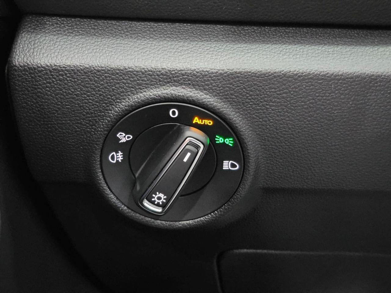 Volkswagen T-Roc Cabrio Style Camera C.18" Led PDC Navi Cruise